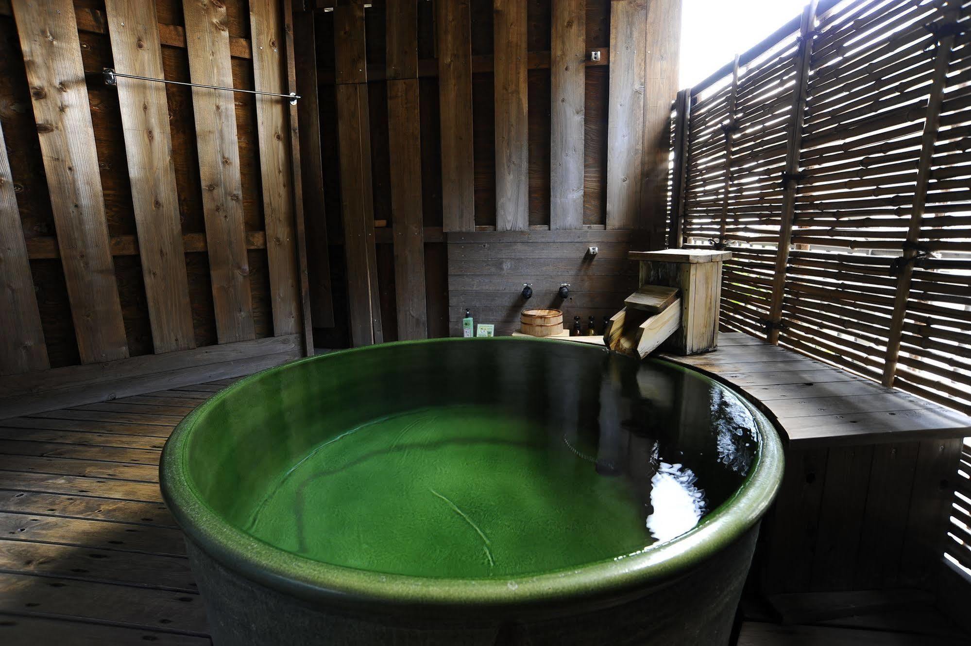 เรียวคัง ฟุคุเซ็น Hotel Shibukawa ภายนอก รูปภาพ