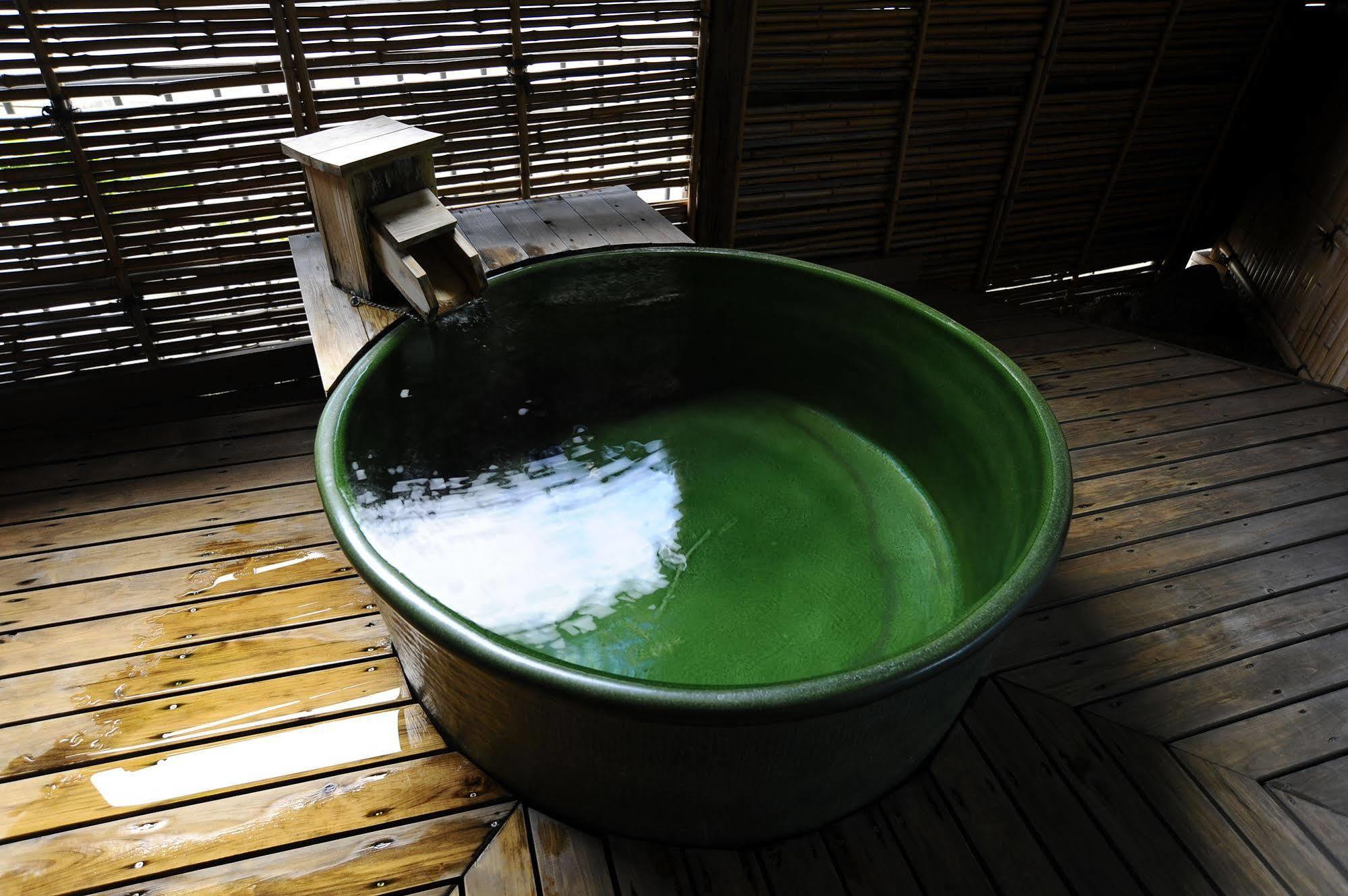 เรียวคัง ฟุคุเซ็น Hotel Shibukawa ภายนอก รูปภาพ